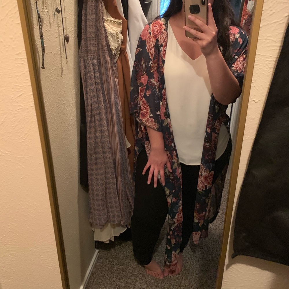 Sheer flowy floral kimono cardigan | Xhileration
